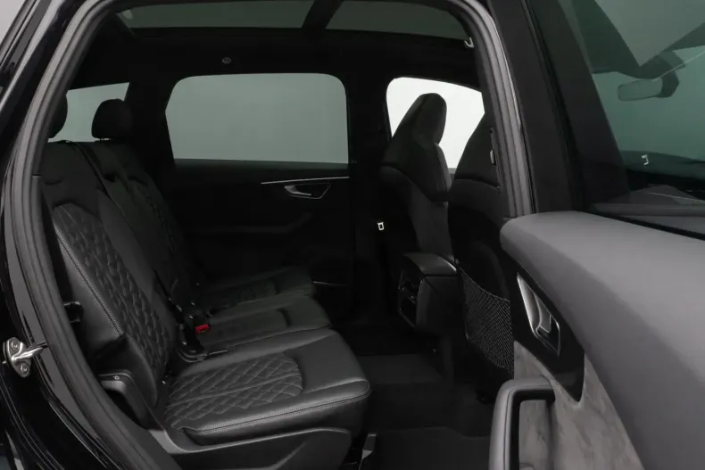 Audi SQ7 din 2020 cu 57.000 km - oferta AUD161074 - foto 27