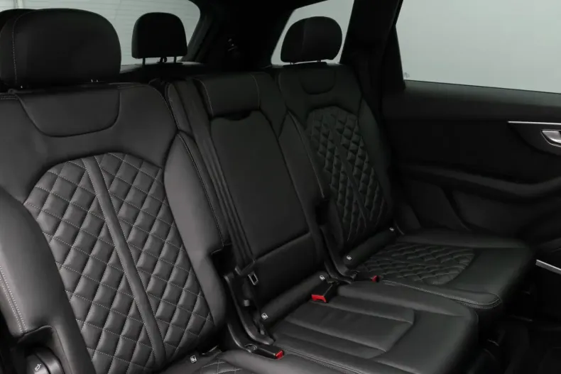 Audi SQ7 din 2020 cu 57.000 km - oferta AUD161074 - foto 32