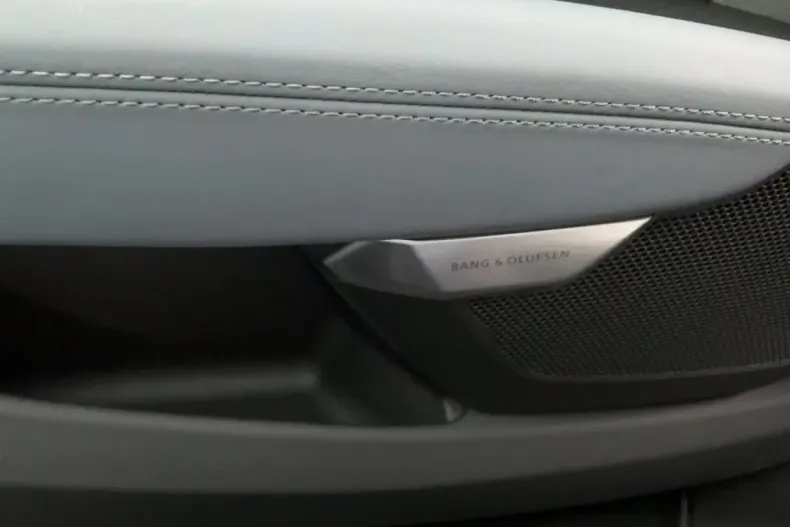 Audi e-tron GT din 2023 cu 21.798 km - oferta AUD161077 - foto 14