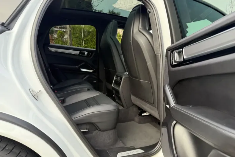 Porsche Cayenne din 2021 cu 43.000 km - oferta POR161079 - foto 25