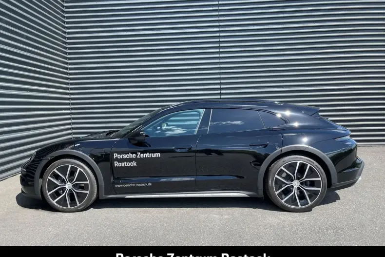 Porsche Taycan din 2024 cu 15.990 km - oferta POR161082 - foto 2