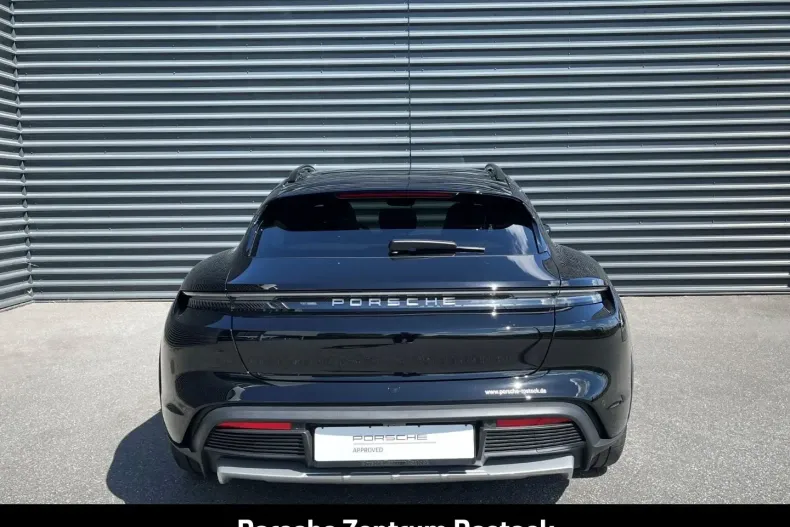 Porsche Taycan din 2024 cu 15.990 km - oferta POR161082 - foto 5