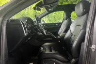 Porsche Cayenne din 2020 cu 90.400 km - oferta POR161083 - foto 4