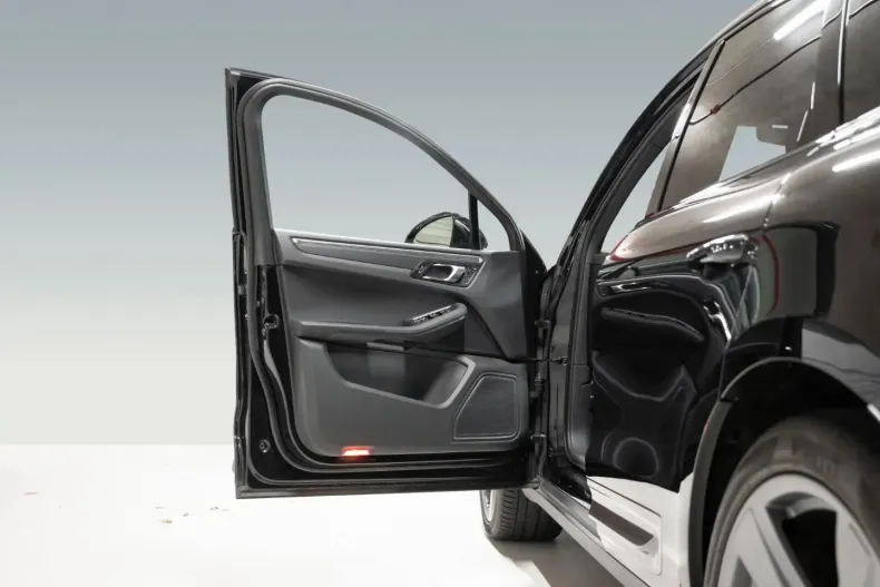 Porsche Macan din 2022 cu 50.500 km - oferta POR161086 - foto 19