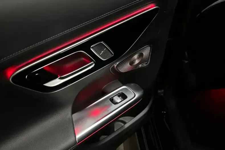 Mercedes-Benz C 200 din 2021 cu 49.500 km - oferta MER161094 - foto 10