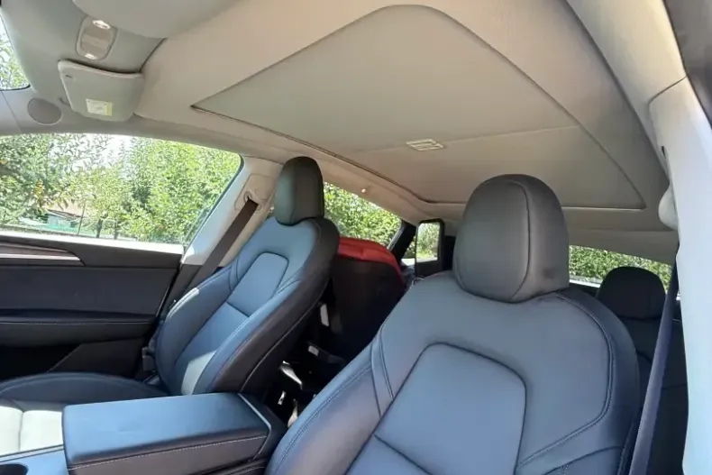 Tesla Model Y din 2024 cu 26.000 km - oferta TES161096 - foto 6