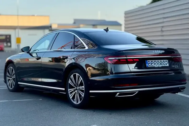 Audi A8 din 2020 cu 84.000 km - oferta AUD161097 - foto 2