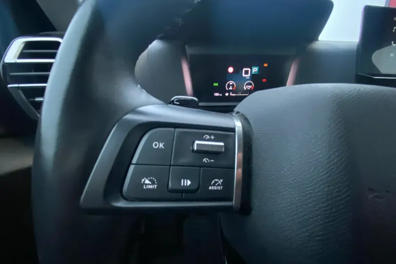 Citroën C4 din 2023 cu 42.062 km - oferta CIT161099 - foto 11