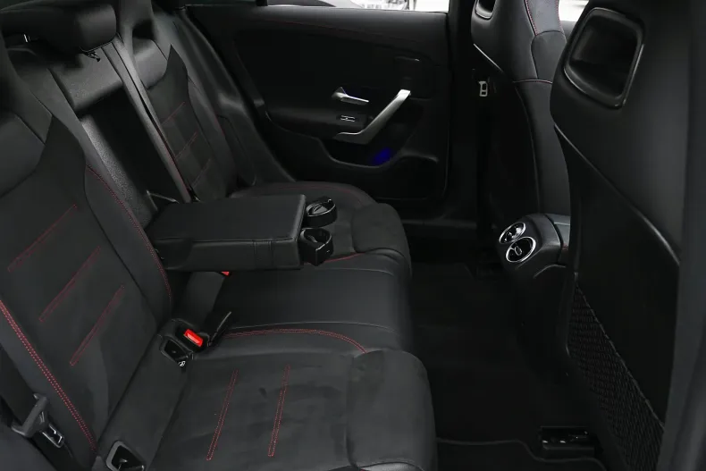 Mercedes-Benz CLA din 2021 cu 96.270 km - oferta MER161105 - foto 20