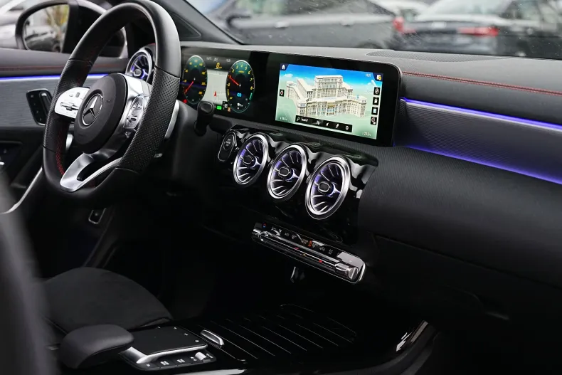 Mercedes-Benz CLA din 2021 cu 96.270 km - oferta MER161105 - foto 24