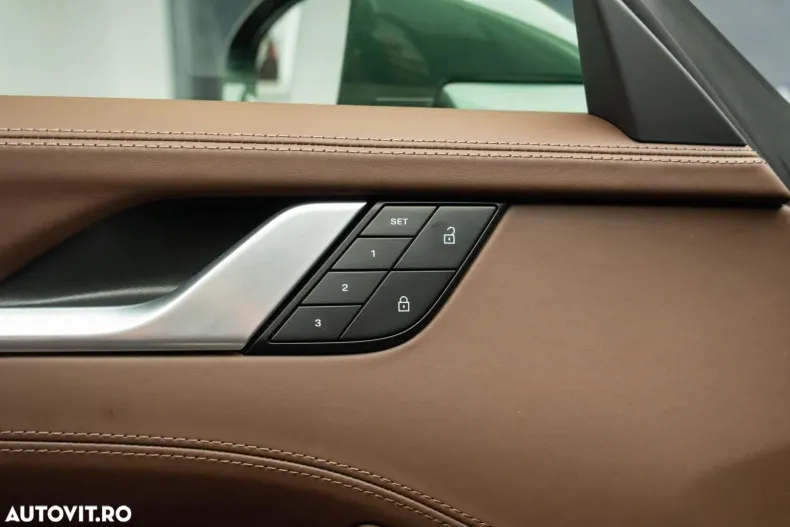 Porsche 911 din 2023 cu 8.500 km - oferta POR161106 - foto 12