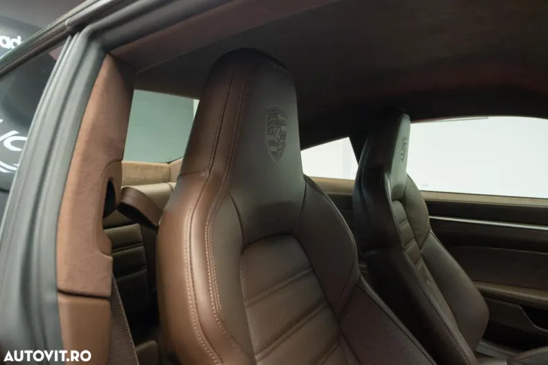 Porsche 911 din 2023 cu 8.500 km - oferta POR161106 - foto 32