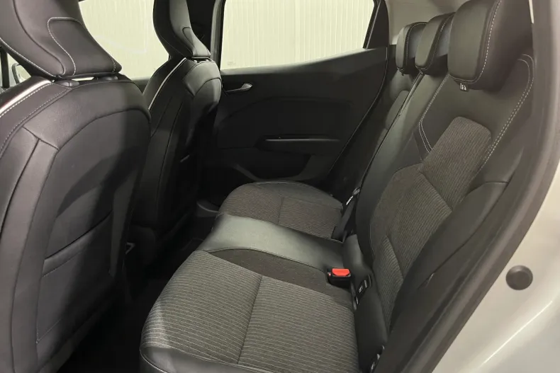 Renault Clio din 2021 cu 39.399 km - oferta REN161127 - foto 12