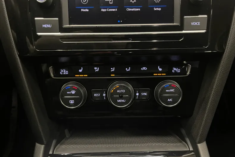 Volkswagen Passat din 2019 cu 145.949 km - oferta VOL161131 - foto 19