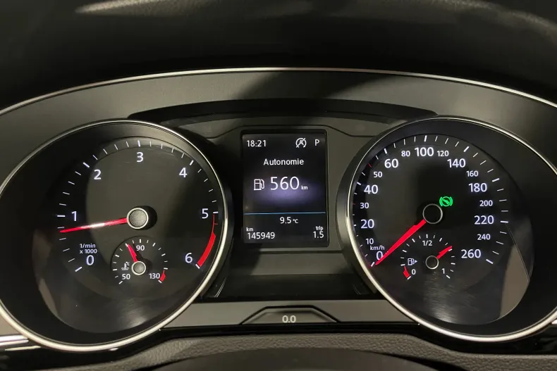 Volkswagen Passat din 2019 cu 145.949 km - oferta VOL161131 - foto 27