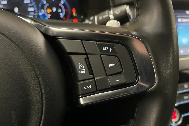 Jaguar XF din 2020 cu 99.673 km - oferta JAG161132 - foto 23