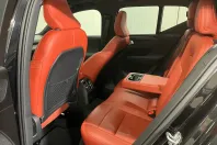 Volvo XC40 din 2021 cu 53.336 km - oferta VOL161133 - foto 12