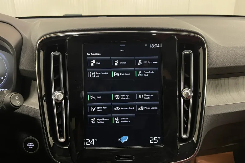 Volvo XC40 din 2021 cu 53.336 km - oferta VOL161133 - foto 17