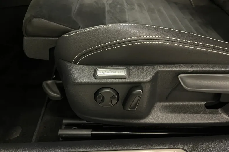 Volkswagen Passat din 2020 cu 123.688 km - oferta VOL161134 - foto 20