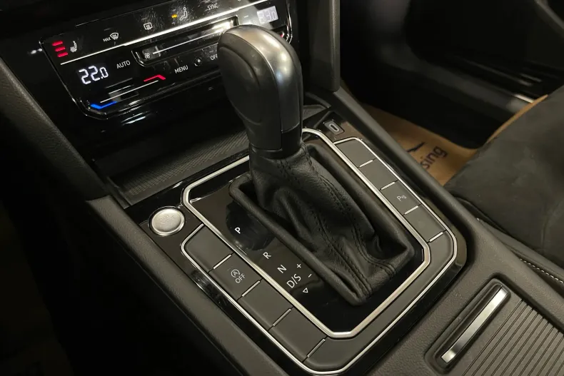 Volkswagen Passat din 2020 cu 123.688 km - oferta VOL161134 - foto 24