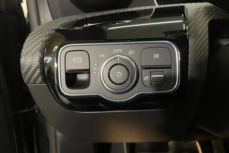 Mercedes-Benz CLA din 2020 cu 100.610 km - oferta MER161135 - foto 22