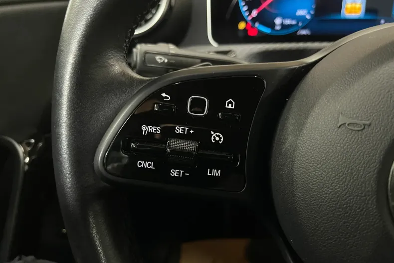 Mercedes-Benz CLA din 2020 cu 100.610 km - oferta MER161135 - foto 23