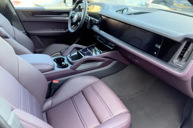 Porsche Cayenne din 2025 cu 4.000 km - oferta POR161141 - foto 12