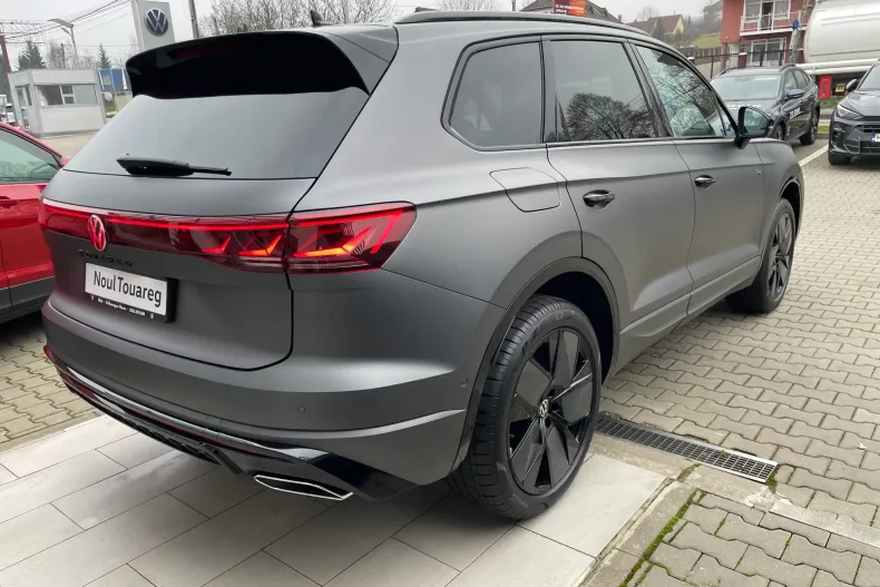 Volkswagen Touareg din 2025 cu 1 km - oferta VOL161142 - foto 4