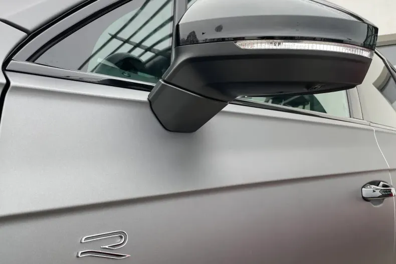 Volkswagen Touareg din 2025 cu 1 km - oferta VOL161142 - foto 9