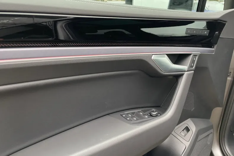 Volkswagen Touareg din 2025 cu 1 km - oferta VOL161142 - foto 12