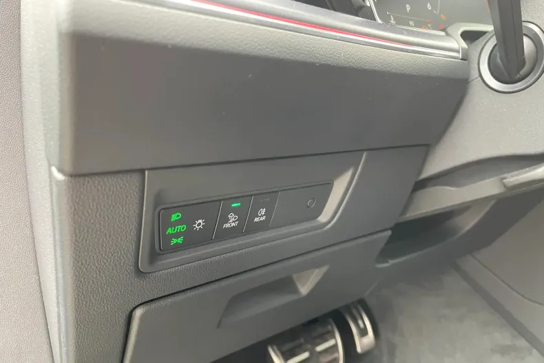 Volkswagen Touareg din 2025 cu 1 km - oferta VOL161142 - foto 13