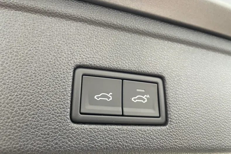 Volkswagen Touareg din 2025 cu 1 km - oferta VOL161142 - foto 20