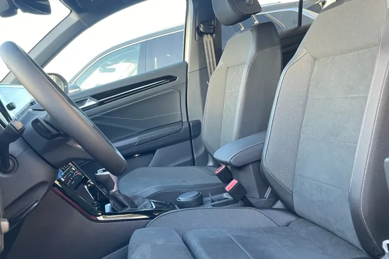 Volkswagen T-Roc din 2025 cu 1 km - oferta VOL161143 - foto 13