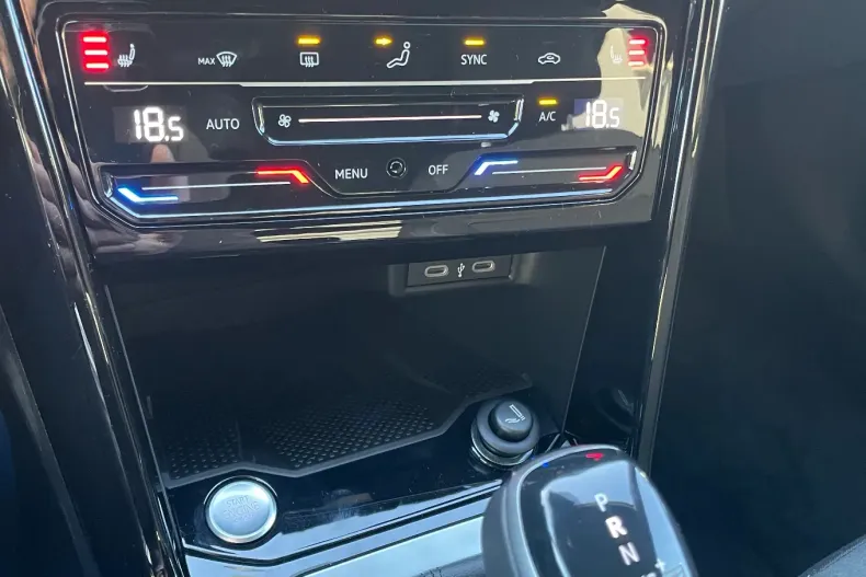 Volkswagen T-Roc din 2025 cu 1 km - oferta VOL161143 - foto 19