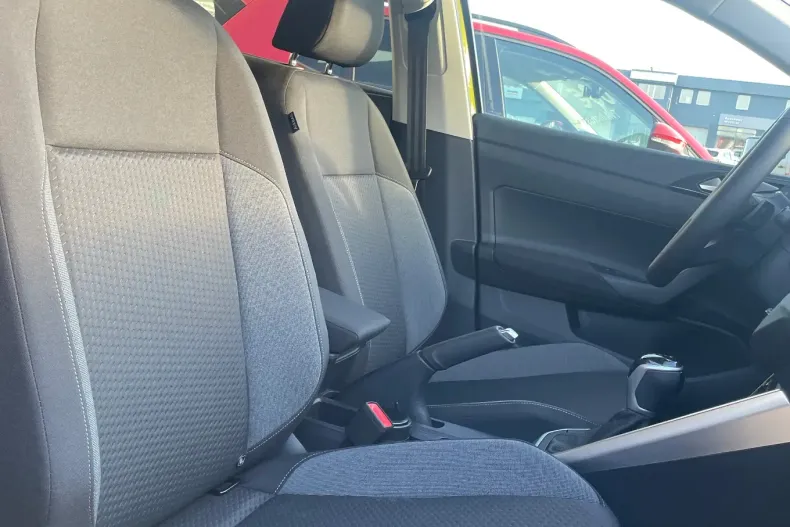 Volkswagen Taigo din 2025 cu 1 km - oferta VOL161144 - foto 13