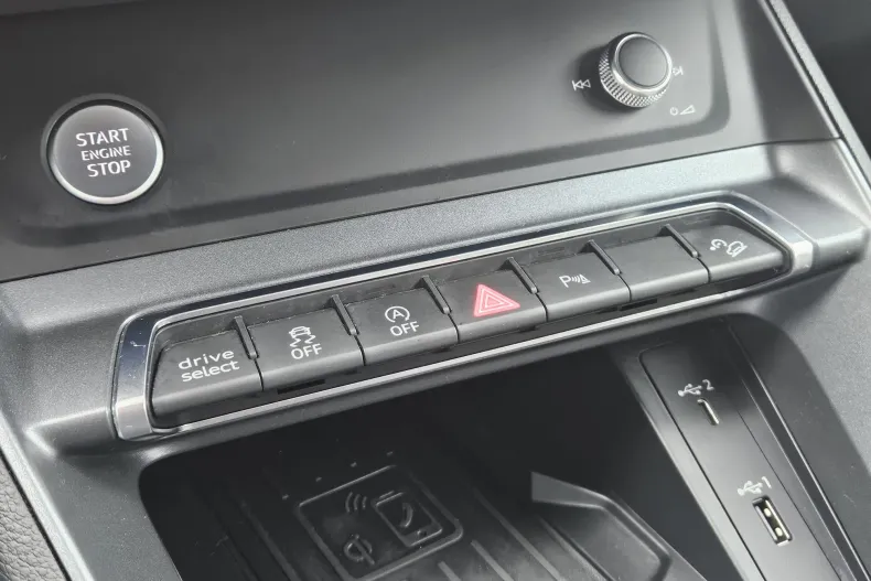 Audi Q3 din 2019 cu 101.196 km - oferta AUD161149 - foto 16