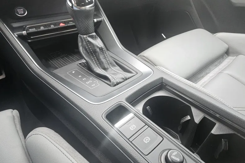 Audi Q3 din 2019 cu 101.196 km - oferta AUD161149 - foto 17