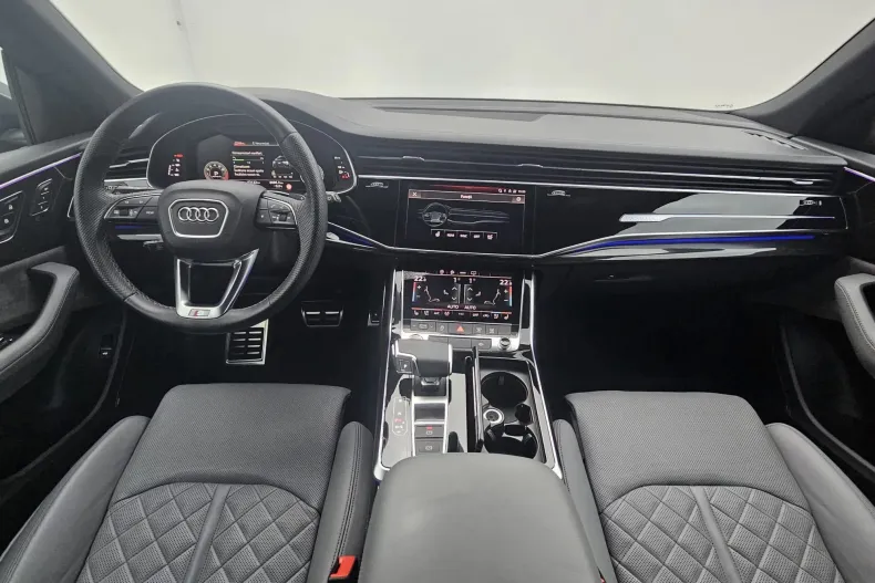 Audi Q8 din 2022 cu 63.132 km - oferta AUD161150 - foto 13