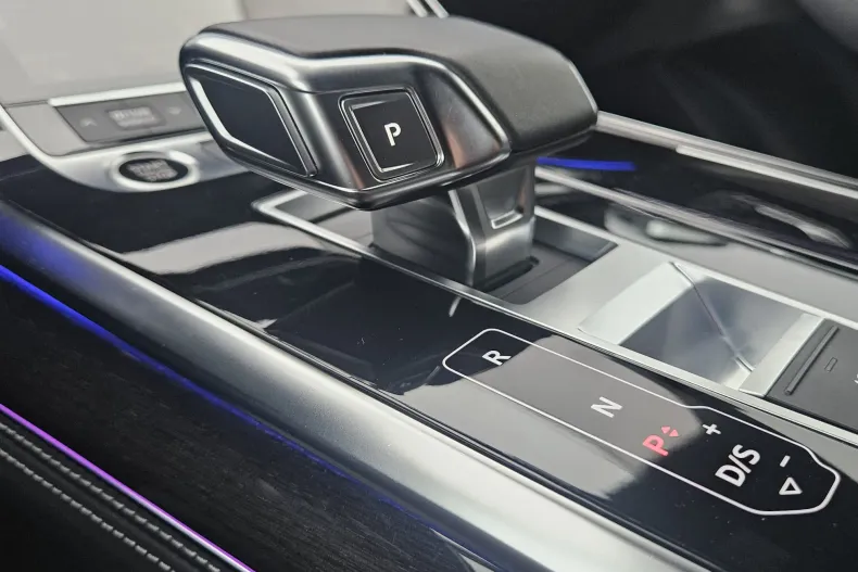 Audi Q8 din 2022 cu 63.132 km - oferta AUD161150 - foto 15