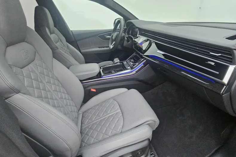 Audi Q8 din 2022 cu 63.132 km - oferta AUD161150 - foto 19