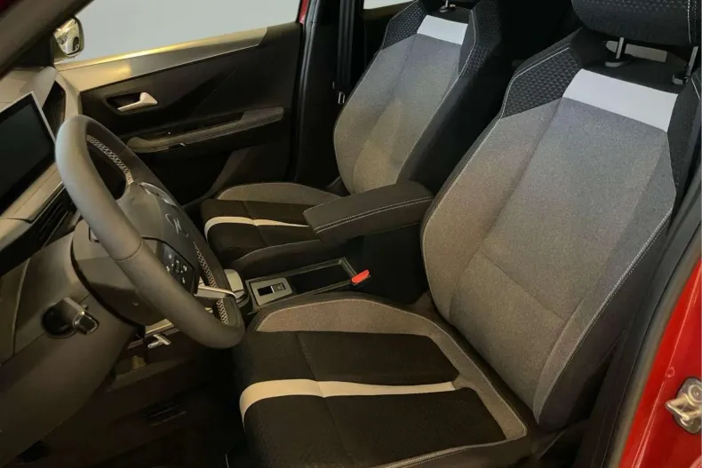 Opel Frontera din 2025 cu 3.712 km - oferta OPE161156 - foto 9