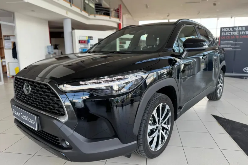 Toyota Corolla Cross din 2024 cu 4.100 km - oferta TOY161162 - foto 6