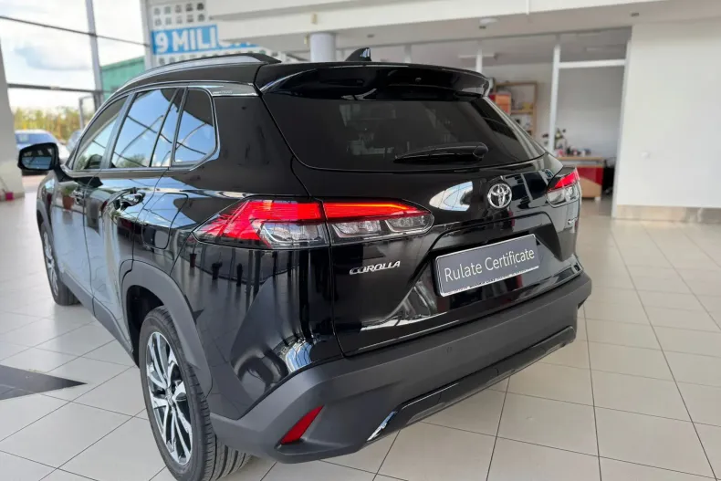 Toyota Corolla Cross din 2024 cu 4.100 km - oferta TOY161162 - foto 7