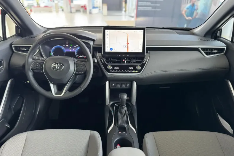 Toyota Corolla Cross din 2024 cu 4.100 km - oferta TOY161162 - foto 9