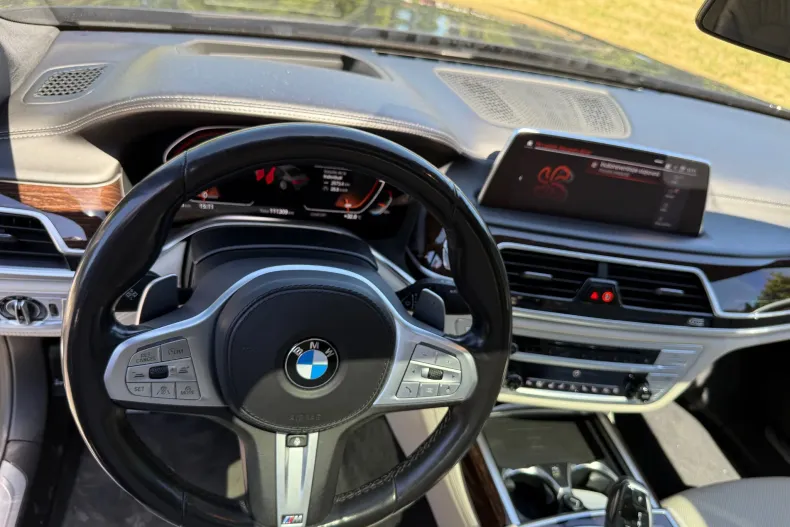 BMW Seria 7 din 2021 cu 111.309 km - oferta BMW161171 - foto 31