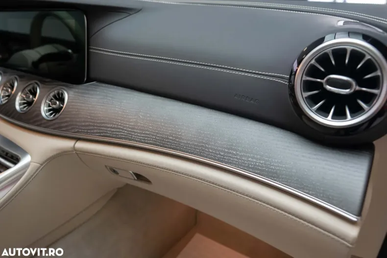 Mercedes-Benz AMG GT 4-door Coupe din 2024 cu 19.640 km - oferta MER161173 - foto 13