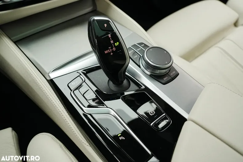 BMW Seria 5 din 2020 cu 91.000 km - oferta BMW161187 - foto 38