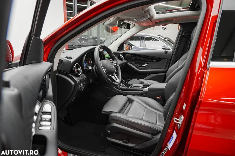 Mercedes-Benz GLC din 2020 cu 48.000 km - oferta MER161197 - foto 4
