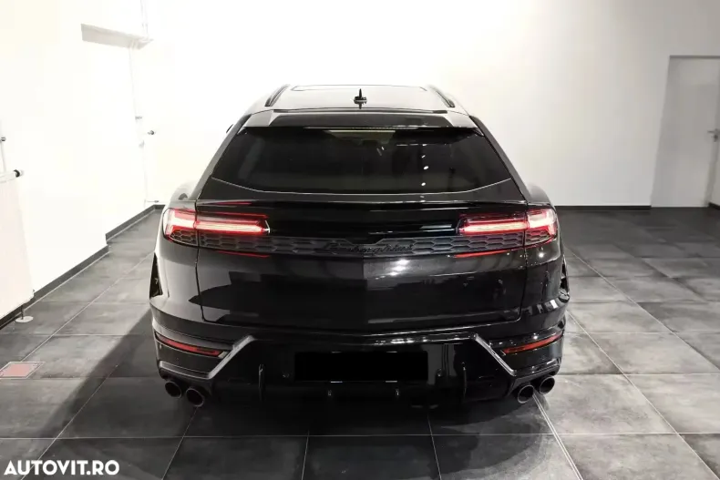 Lamborghini Urus din 2025 cu 2.870 km - oferta LAM161212 - foto 4