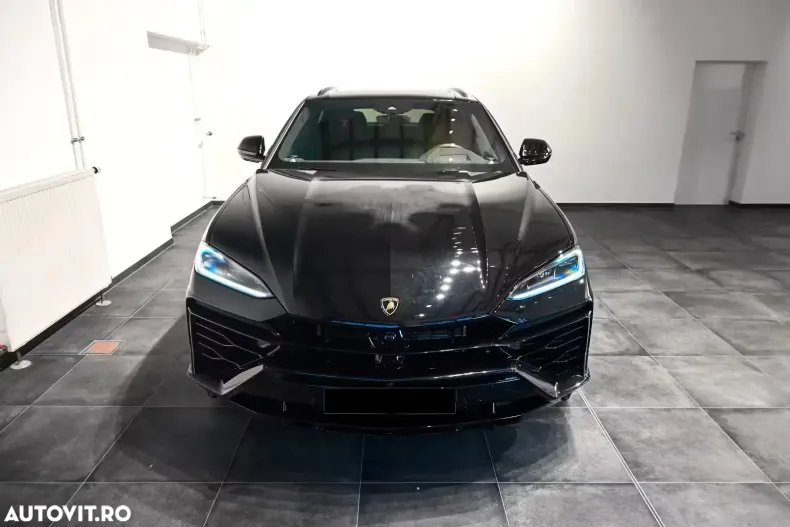 Lamborghini Urus din 2025 cu 2.870 km - oferta LAM161212 - foto 5
